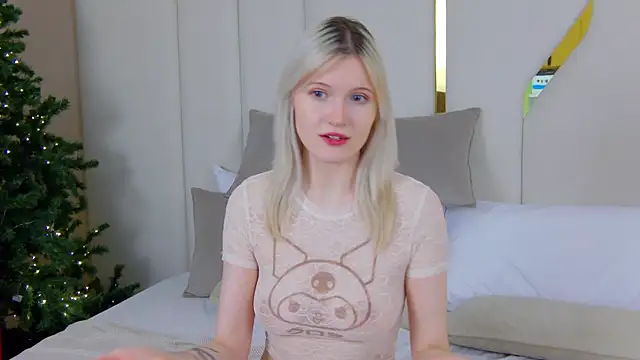 NellieLoyns's cam snapshot