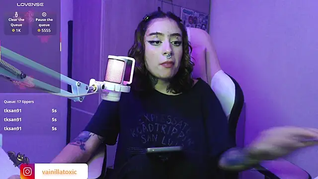 vainilla_doll live sex cam