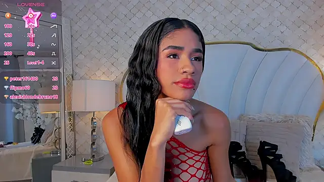 ZaryJonnes's cam snapshot