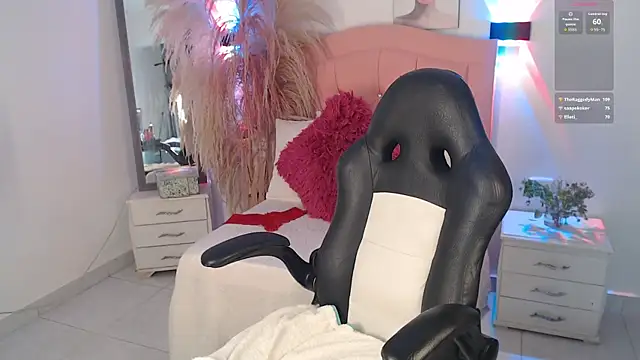 Jademommy_'s cam snapshot