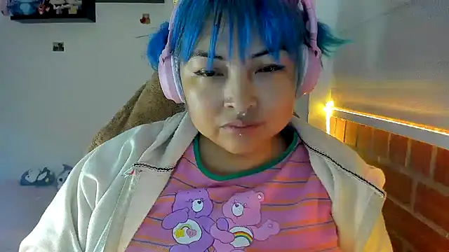 Shaddycute_'s cam snapshot