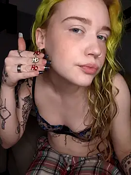 mattiethebaddieee's cam snapshot