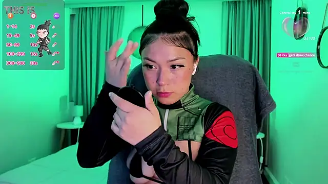 CoralineRicce_ live sex cam