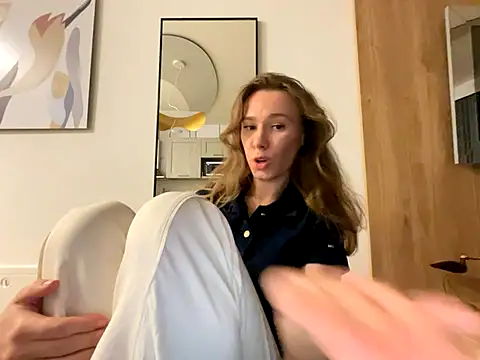 Margo2's cam snapshot