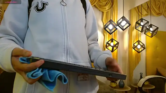 xlunna's cam snapshot