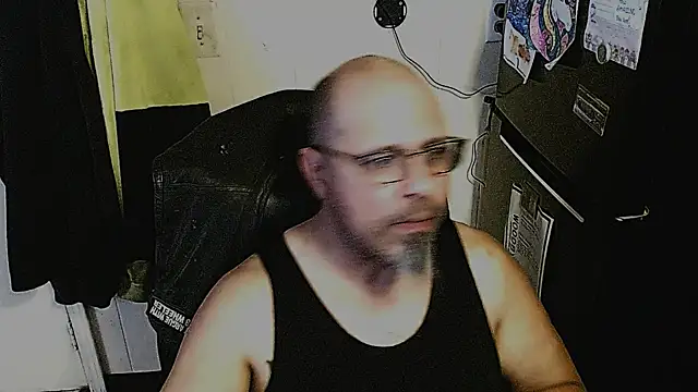 KrazyLegz live sex cam