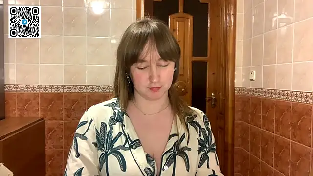 MaroonMoon_ live sex cam