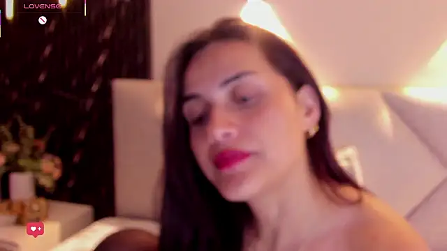 katrina_kaif_x's cam snapshot