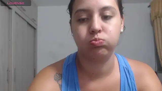 Anthonela_Queen's cam snapshot