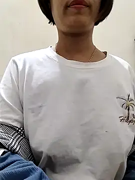 love_sexy090's cam snapshot