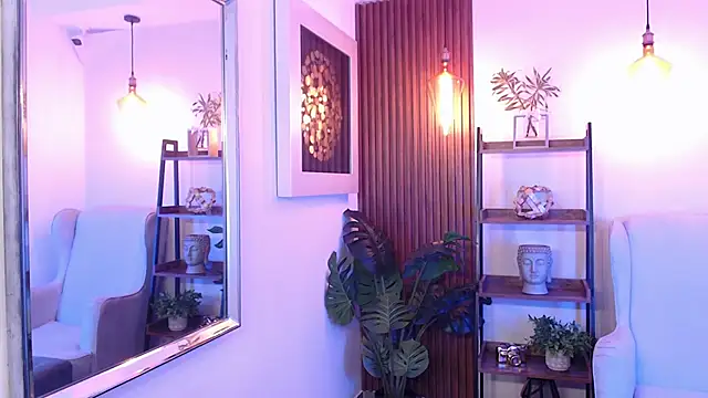 Kenya--Buhle live sex cam