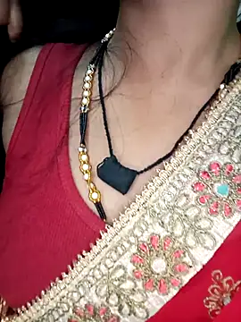 Rashmi_011's cam snapshot