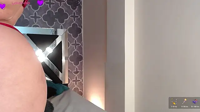 AdeleCruzz's cam snapshot