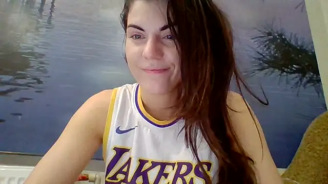 AliceTailor's cam snapshot