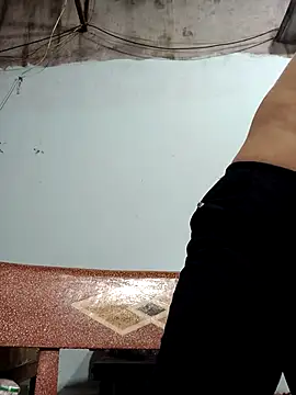 Queen-18200's cam snapshot