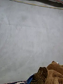 yoowwmr's cam snapshot