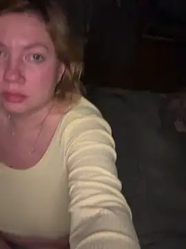 Lola_kiss_me's cam snapshot