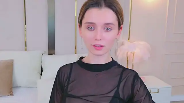 MarybethSnow's cam snapshot