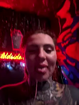 AlexandraWildd's cam snapshot