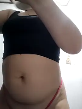 mialorents's cam snapshot