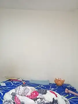 Stephanie1319's cam snapshot