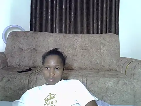 AurelAda's cam snapshot