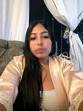 emmyjhonson07's cam snapshot