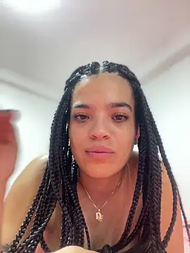 JuanitaMore01's cam snapshot