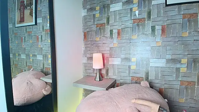 catalina_santana20's cam snapshot