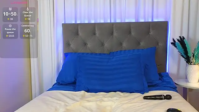 Ariana_Petite's cam snapshot