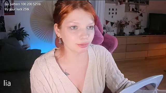 lil_lia's cam snapshot