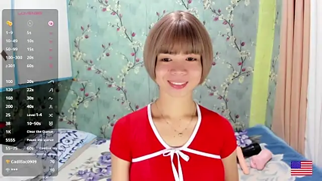 UrHotSexyShine live sex cam