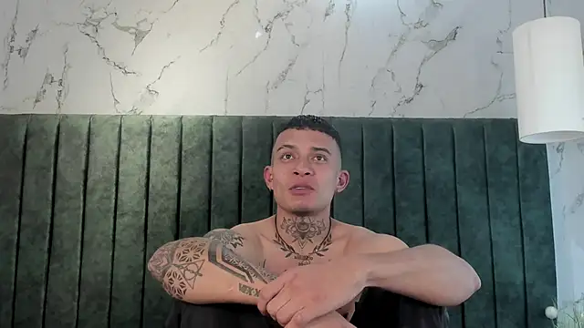 MrJustin_ live sex cam