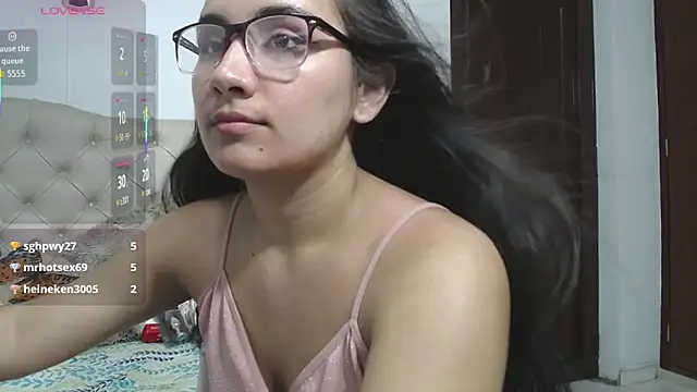 Maylin_horny19's cam snapshot