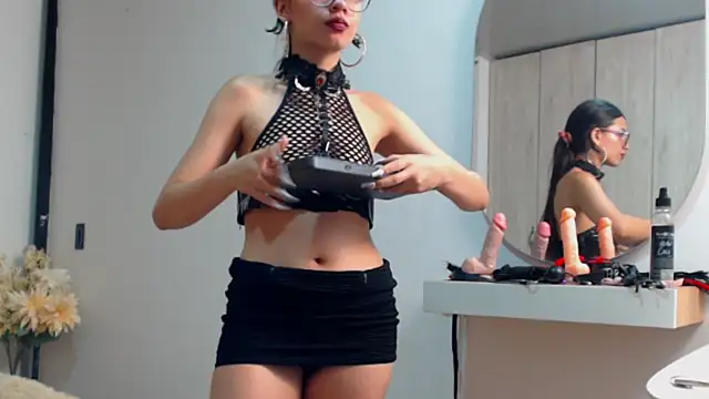 pinky_f00x's cam snapshot