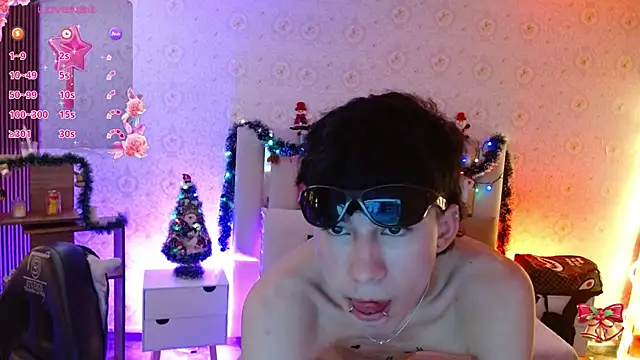 kaelwolf_tay live sex cam