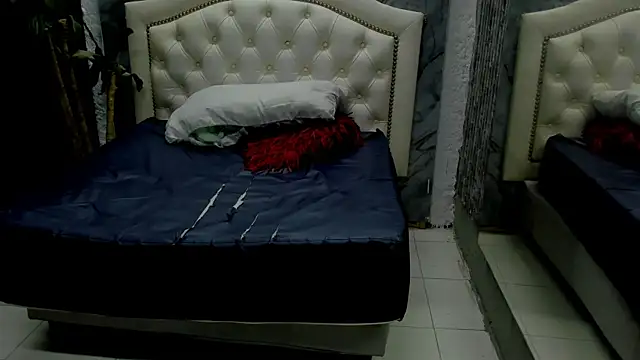 Noah_West18 live sex cam