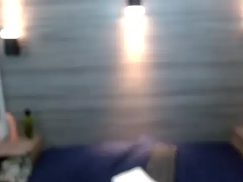 Penelopee_Rouse live sex cam