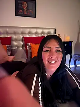 TiffanyRoxx live sex cam