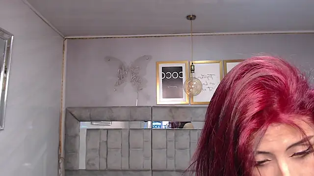 Cute_Martina_v's cam snapshot