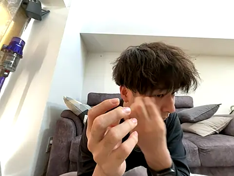 yuuki8910 live sex cam