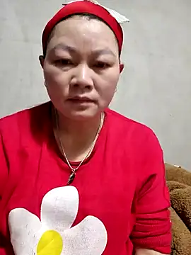 yoowwmr's cam snapshot