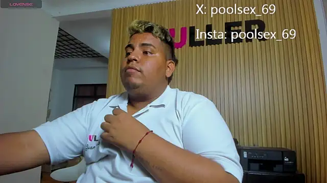 Poolsex_69 live sex cam