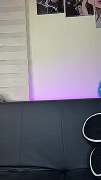 AryRousse's cam snapshot