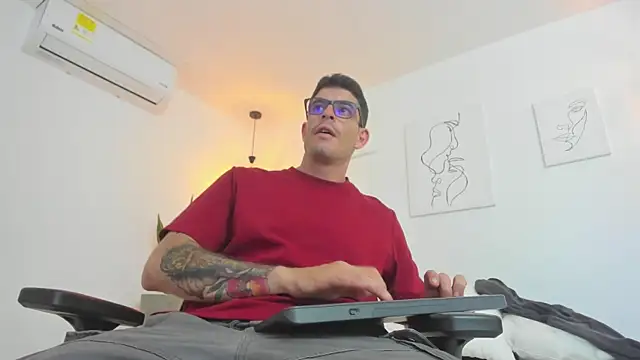 damian_bull live sex cam