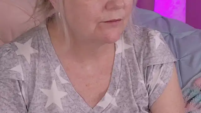 Kaitlyn_Winters's cam snapshot