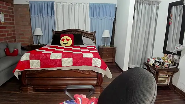 Charlotte-Willson's cam snapshot