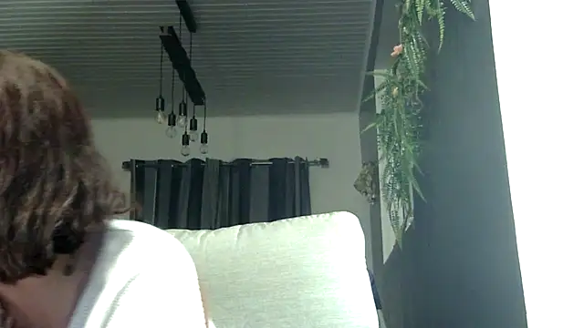 feline27's cam snapshot