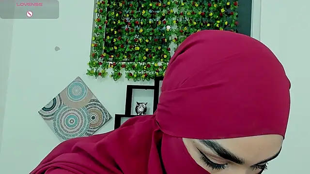 Maissa_Alabi's cam snapshot