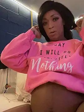 KLoveeee's cam snapshot